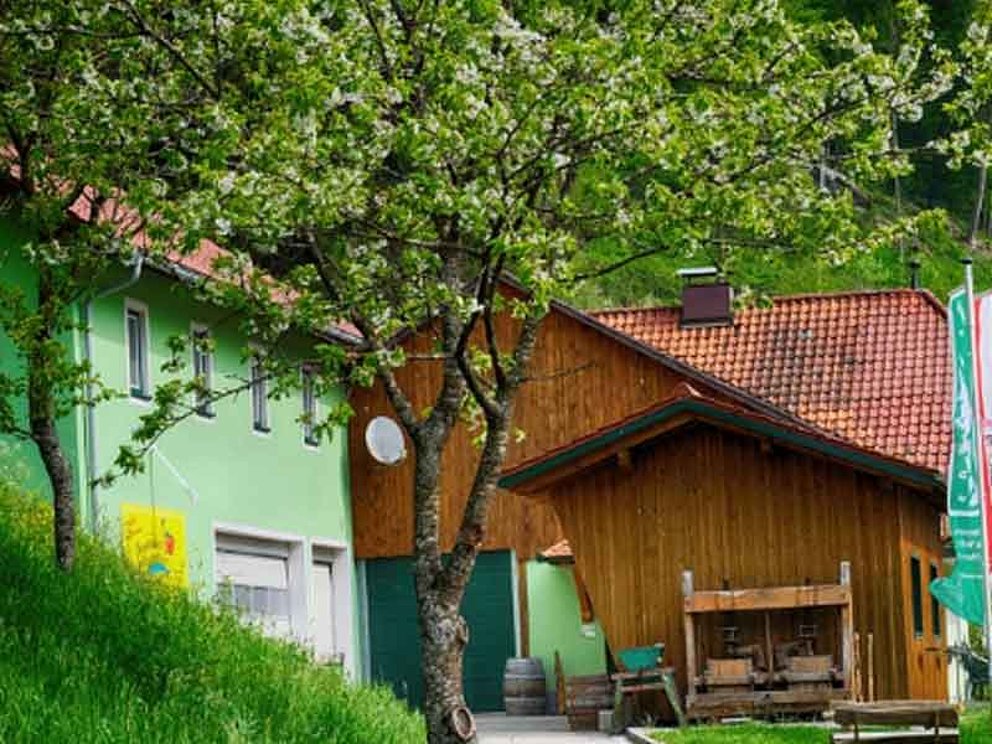 Donautaler Mostkellerei beim Gasthof Aumüller
