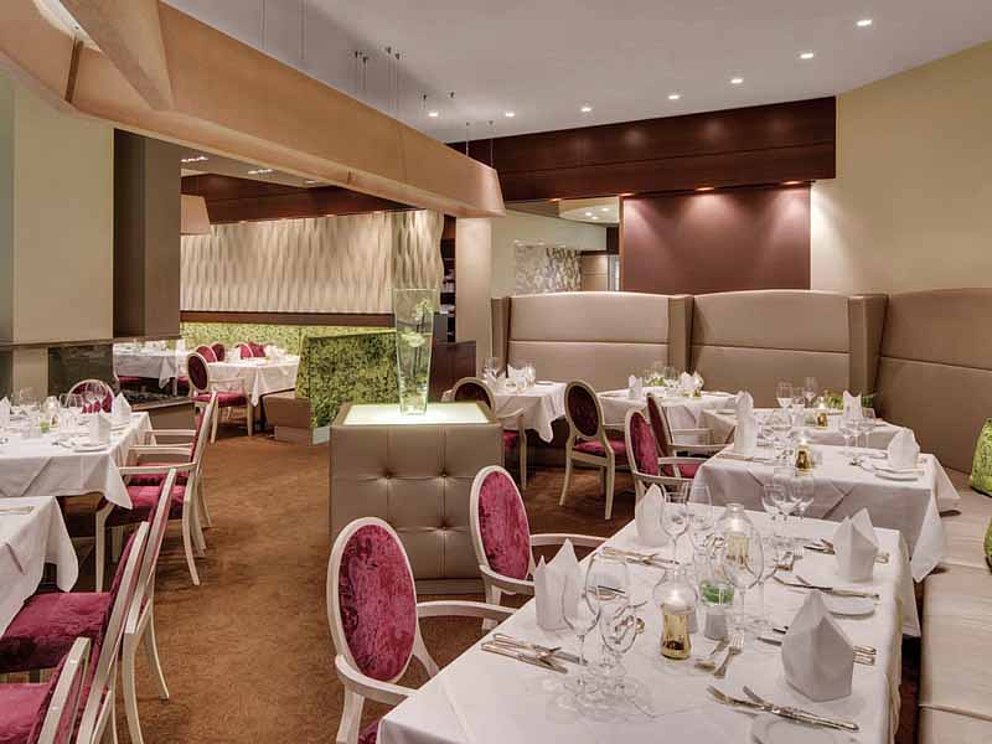 Kaffeehaus im Hotel Schillerpark in Linz