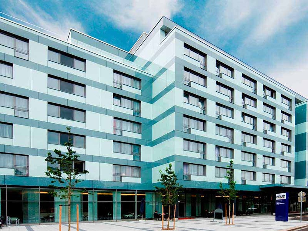 Fassade vom Hotel Park Inn by Radisson, Linz