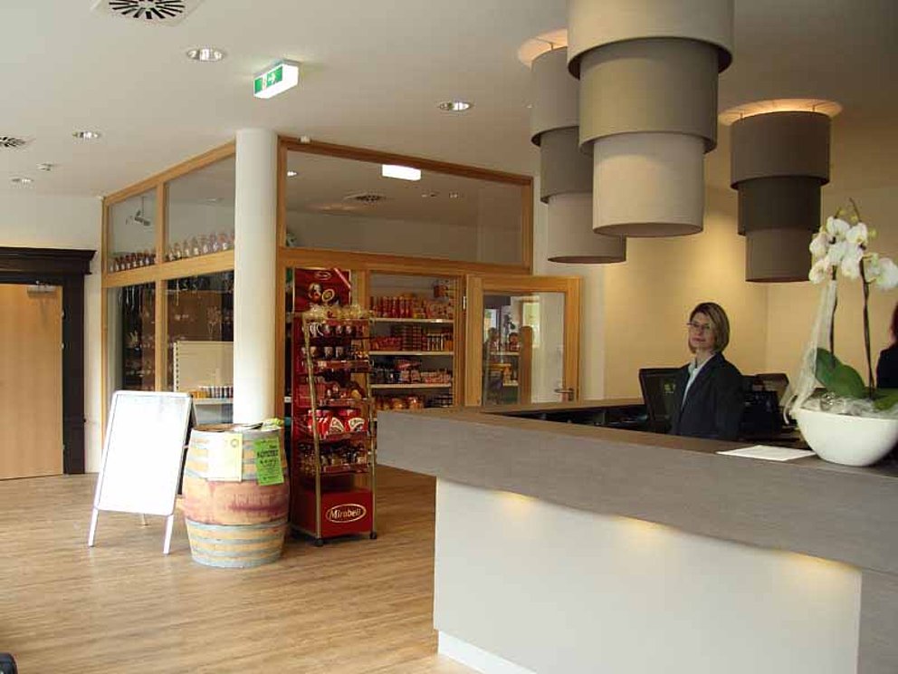 Rezeption im Resort Obertraun
